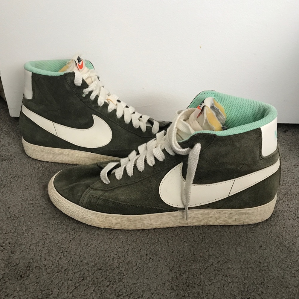 Women’s Nike Hi-top Sneakers